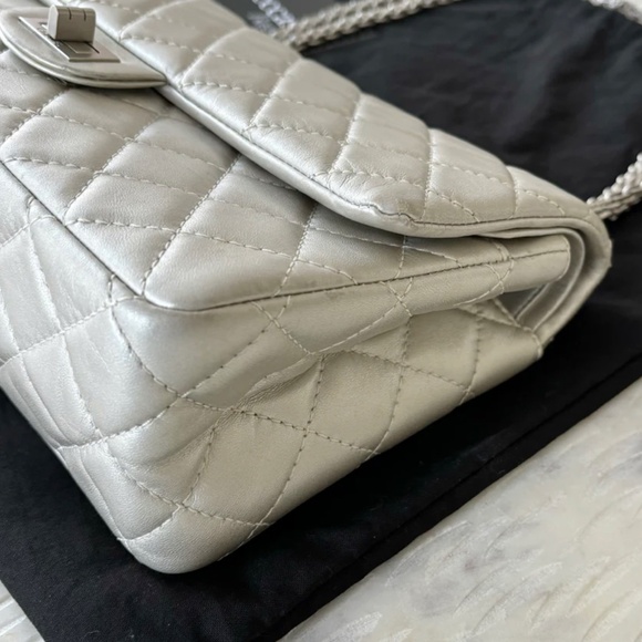 Authentic Chanel 2.55 Reissue 226 Silver Flap Bag - Picture 14 of 16